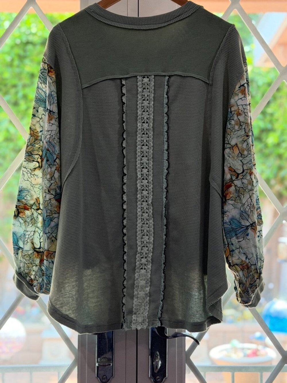 🌿⭐ POL Sage Star Patch Waffle Knit Top | Size Small | Boho Chic ⭐🌿 - Picture 3 of 9